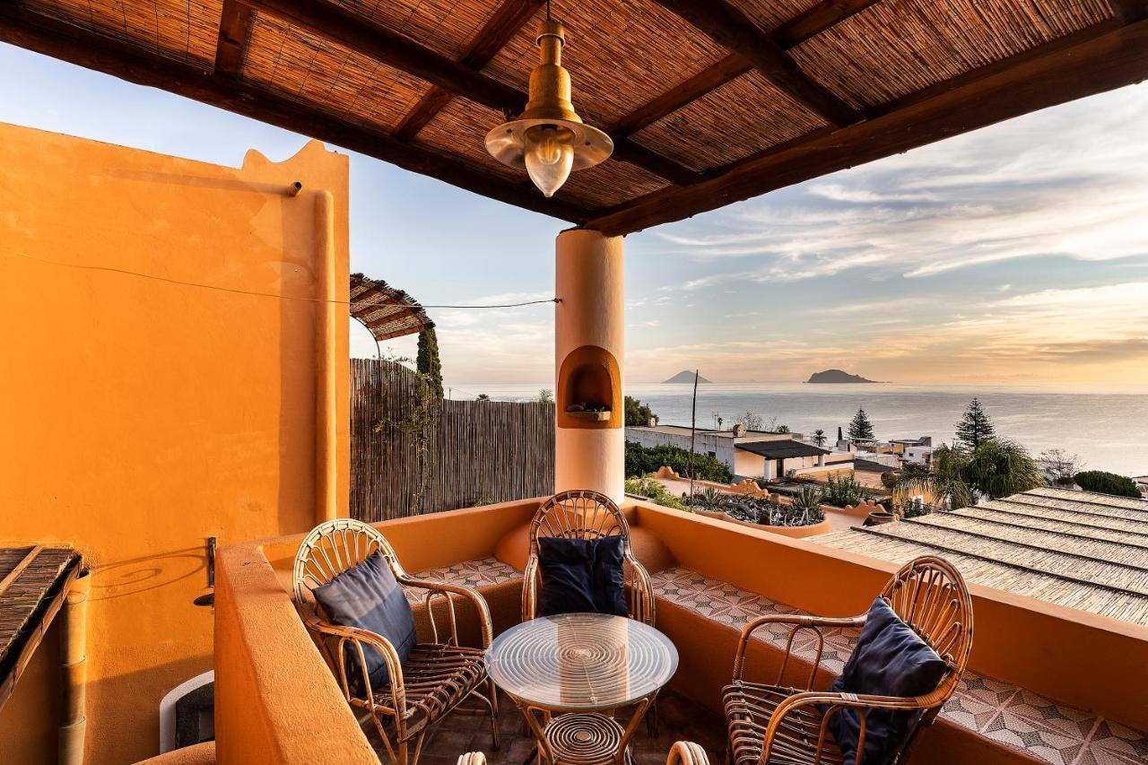 Hotel Mamma Santina Santa Marina Salina Buitenkant foto