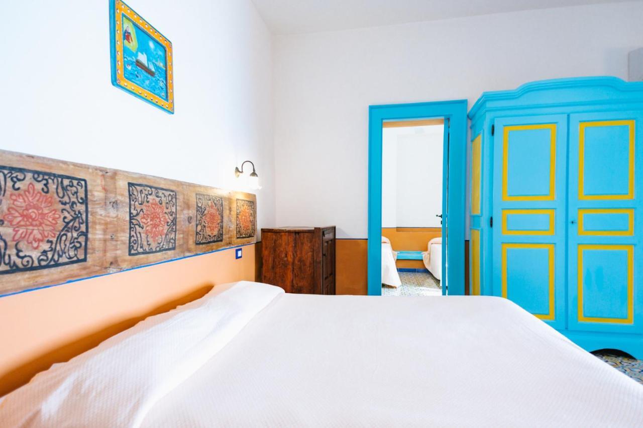 Hotel Mamma Santina Santa Marina Salina Buitenkant foto