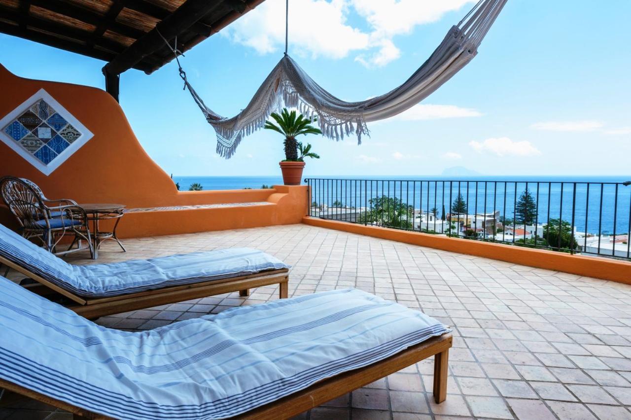 Hotel Mamma Santina Santa Marina Salina Buitenkant foto